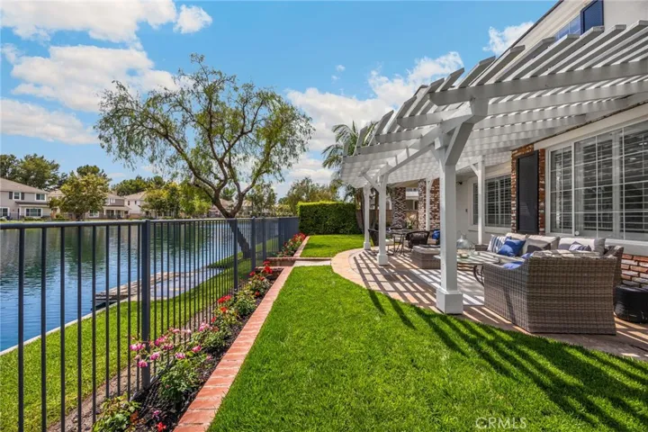 18 Lakeside Drive, Buena Park, California 90621