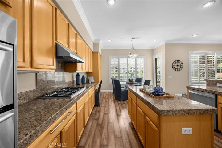 18 Lakeside Drive, Buena Park, California 90621