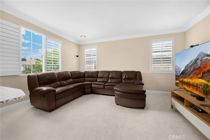 18 Lakeside Drive, Buena Park, California 90621