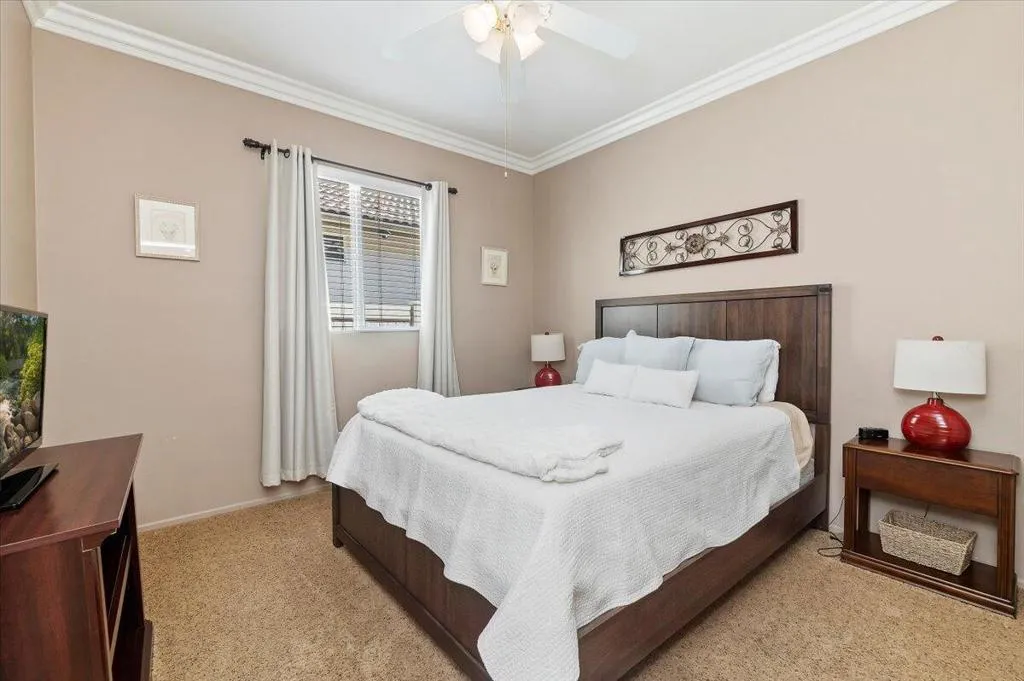 28026 Crystal Spring Drive, Menifee, California 92584 home-pic-20
