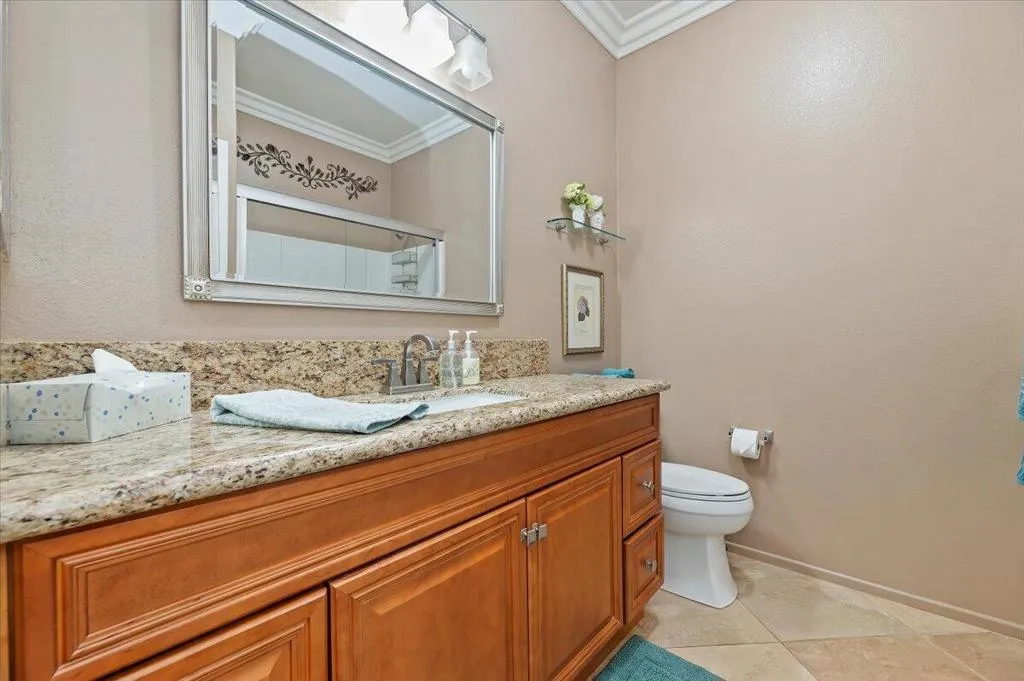 28026 Crystal Spring Drive, Menifee, California 92584 home-pic-22