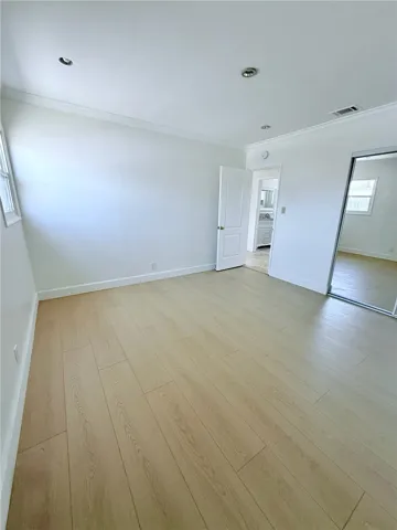 Bedroom 2.1