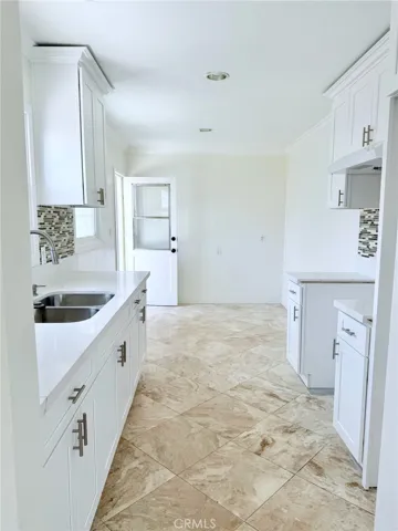 Kitchen1