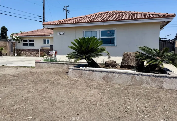Front Exterior without woodchips