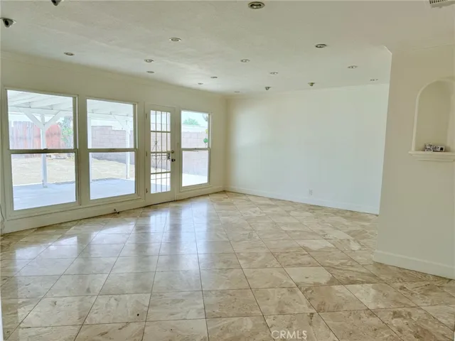 Family Room1