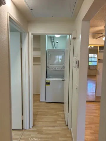 18232 Parkview Lane 103, Huntington Beach, California 92648