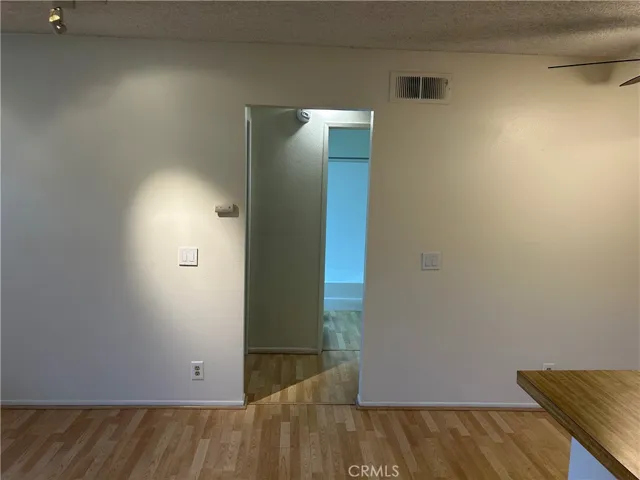 18232 Parkview Lane 103, Huntington Beach, California 92648