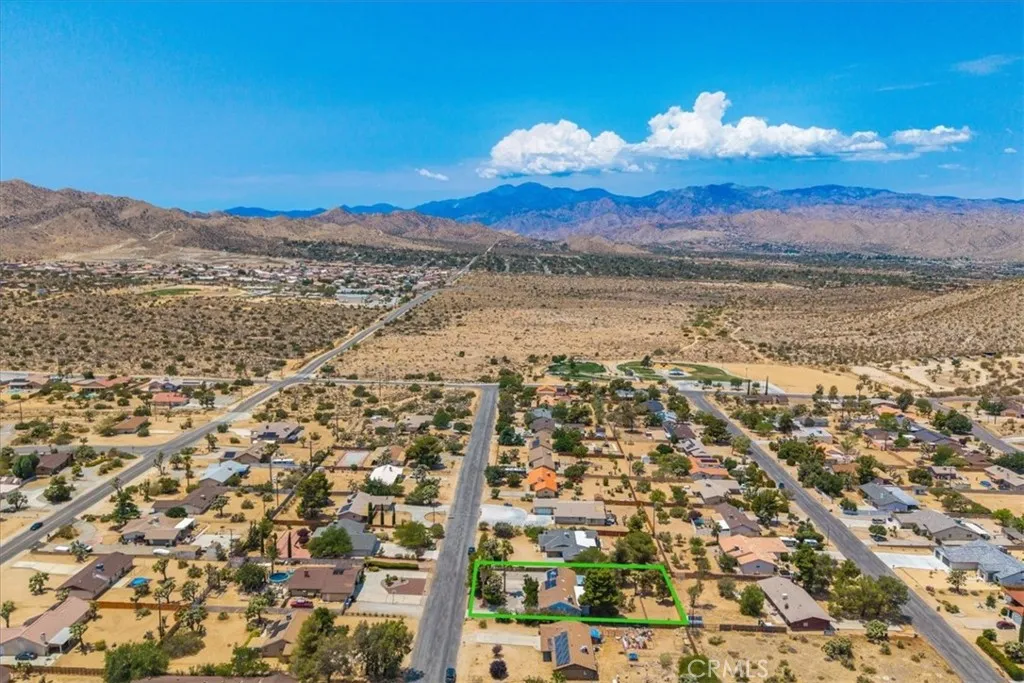 57856 El Dorado Drive, Yucca Valley, California 92284 home-pic-55