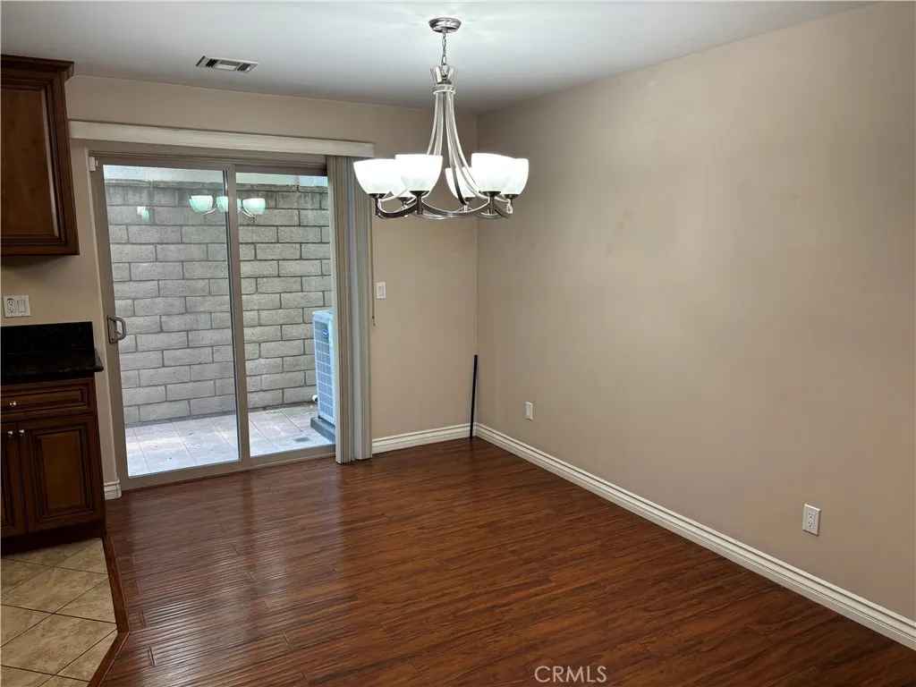 gallery-image 3
