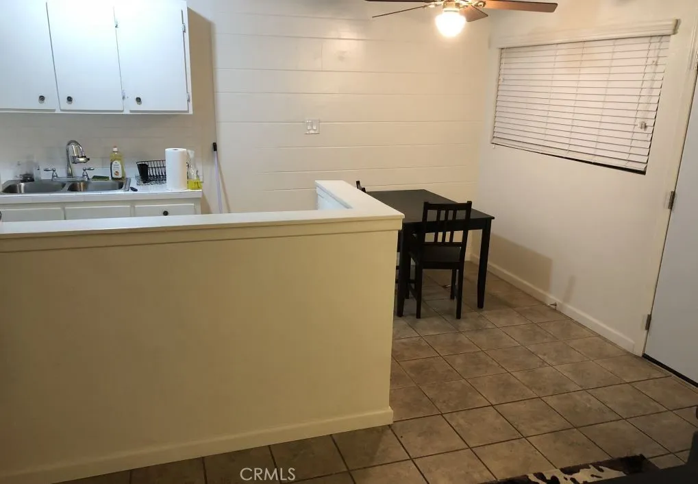 218 W Wilson Avenue, Orange, California 92867 home-pic-22