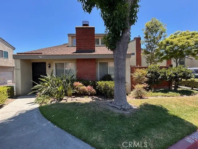 950 W Lamark Lane, Anaheim, California 92802