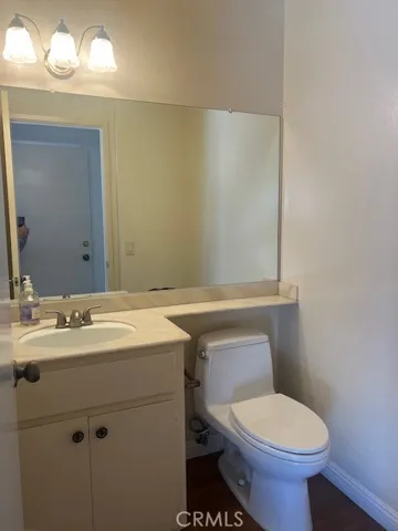 950 W Lamark Lane, Anaheim, California 92802