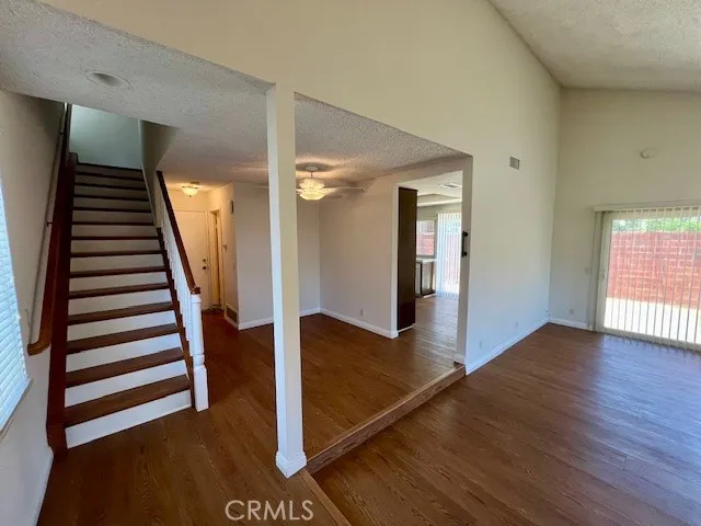 950 W Lamark Lane, Anaheim, California 92802