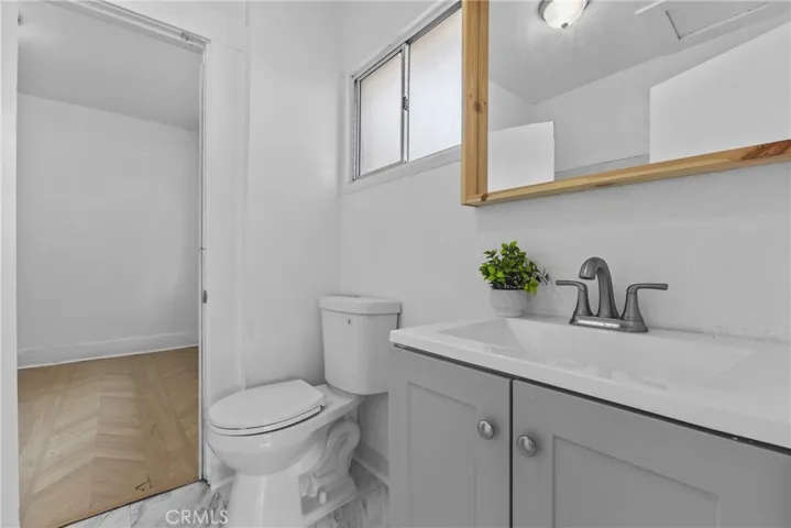 Guest bathroom; jack n Jill