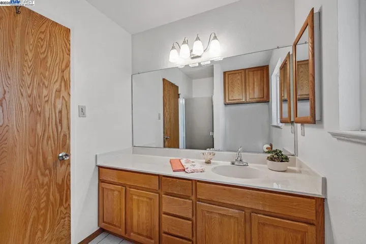 4776 Sorani Way, Castro Valley, California 94546