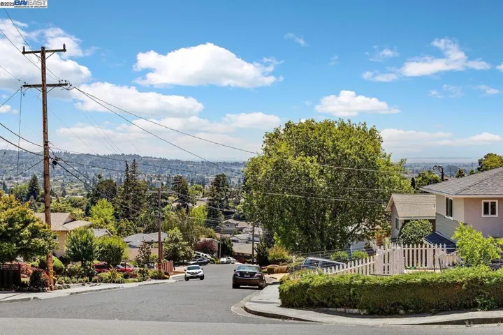 4776 Sorani Way, Castro Valley, California 94546