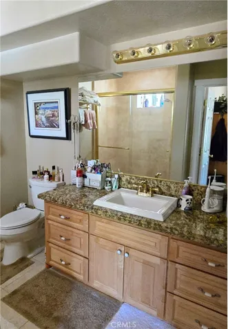Master bath on entry level