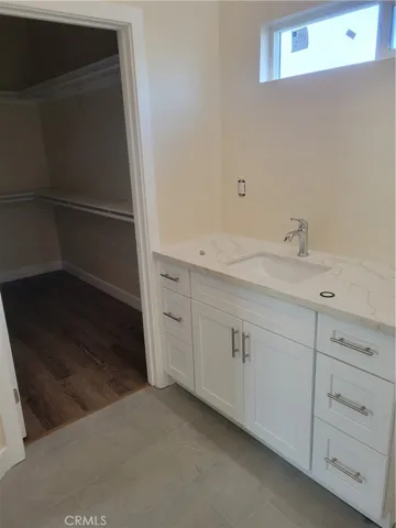 closet in bath