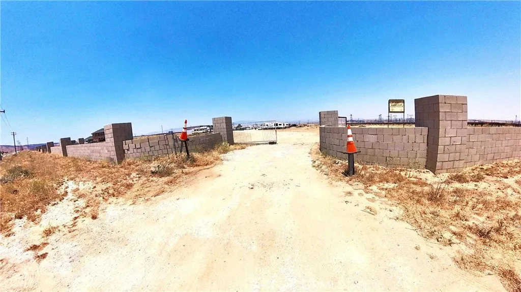 Front gate