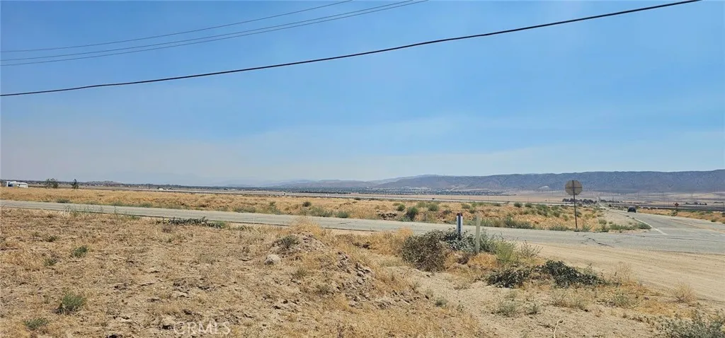 0 W Avenue J, Lancaster, California 93536