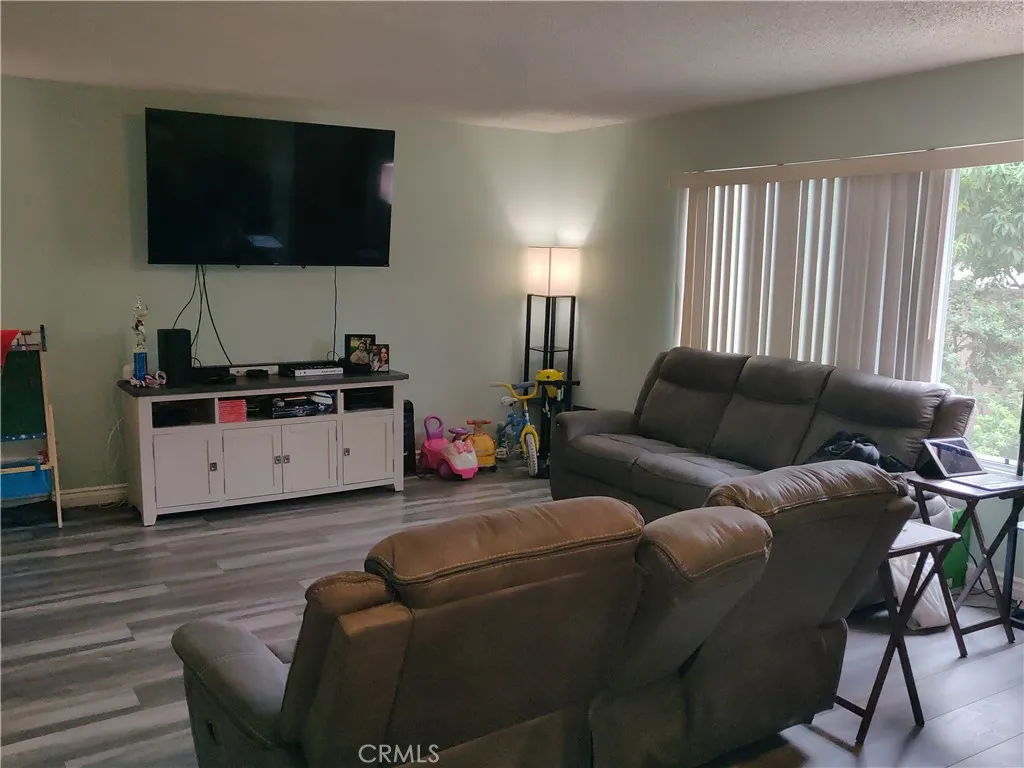 8901 Serapis Avenue 26, Downey, California 90240, 3 Bedrooms Bedrooms, ,3 BathroomsBathrooms,Residential,For Sale,Serapis,WS25162807