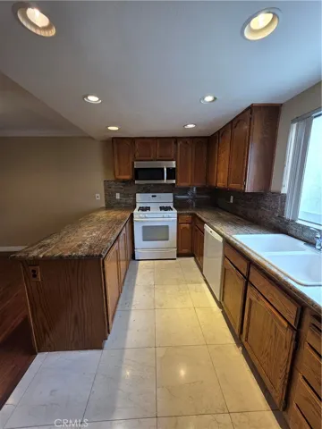 2333 241st Street 14, Lomita, California 90717
