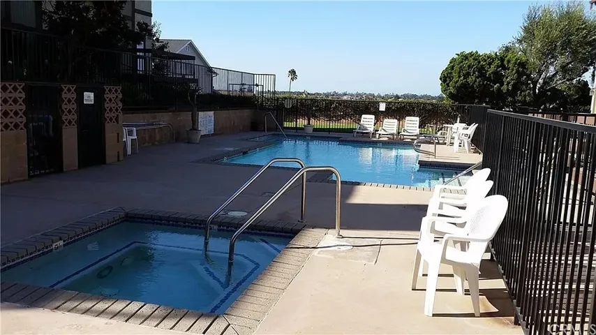 2333 241st Street 14, Lomita, California 90717