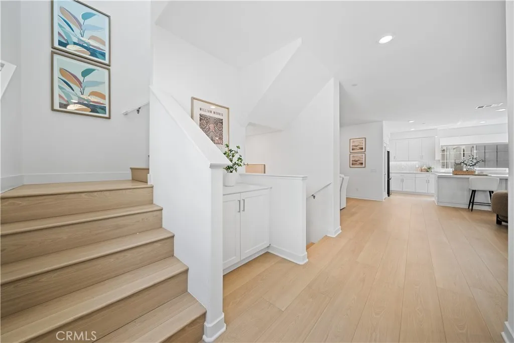 1042 N Anaheim Blvd 2, Anaheim, California 92801 home-pic-18