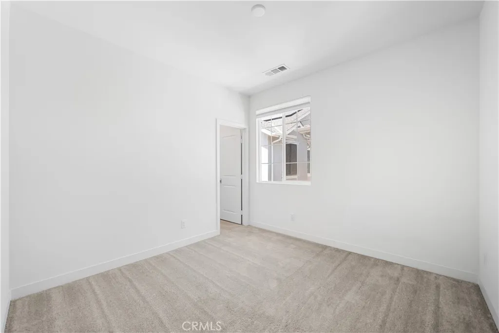 1042 N Anaheim Blvd 2, Anaheim, California 92801 home-pic-30