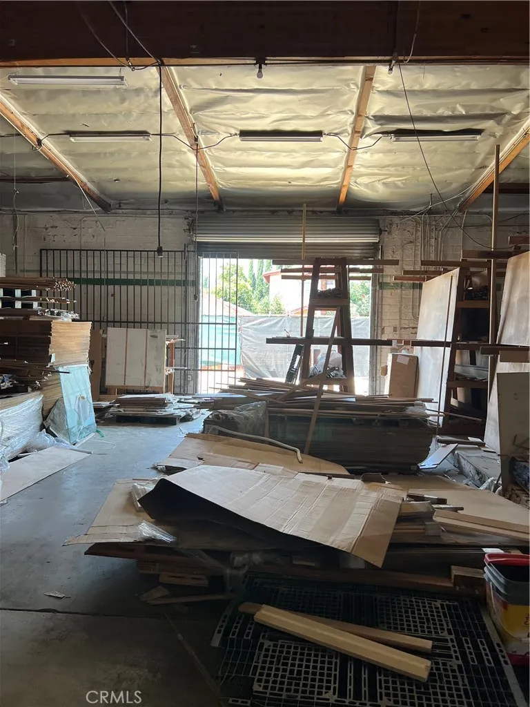 gallery-image 4