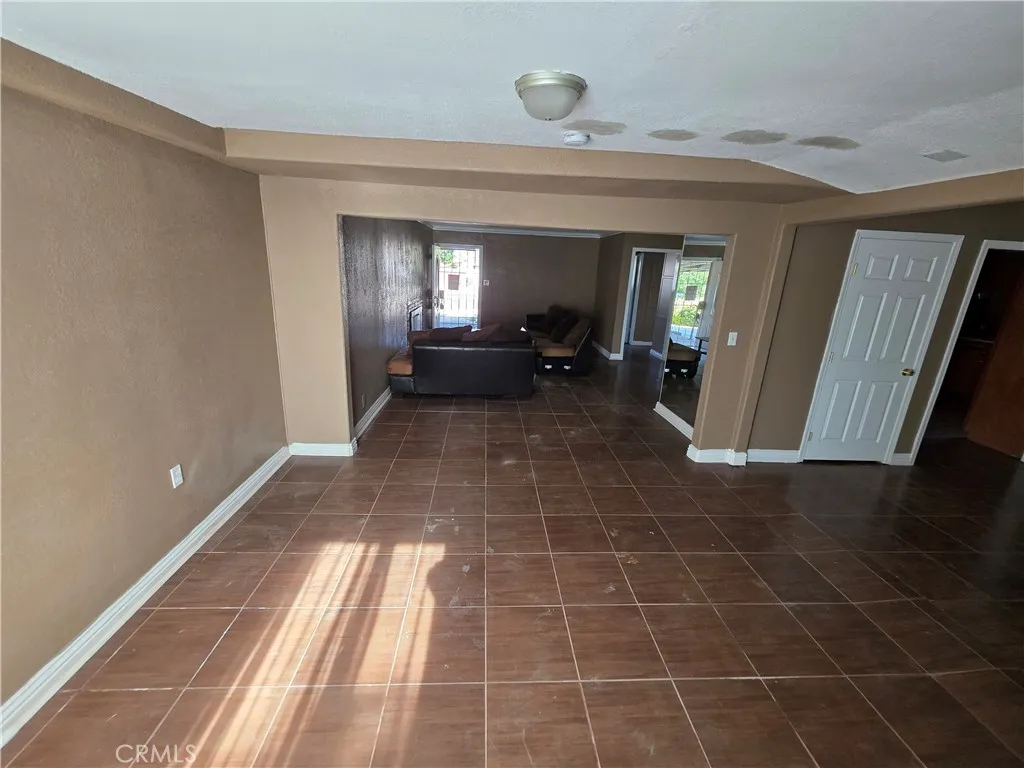 44108 Gadsden Avenue, Lancaster, California 93534 home-pic-3