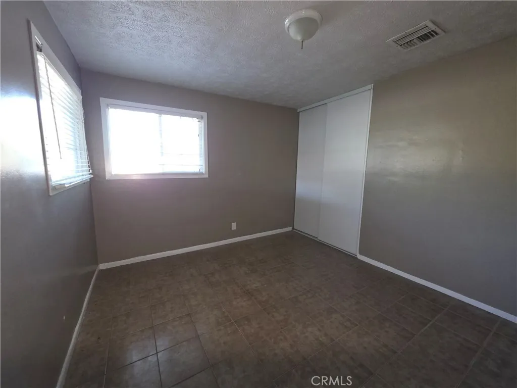 44108 Gadsden Avenue, Lancaster, California 93534 home-pic-9