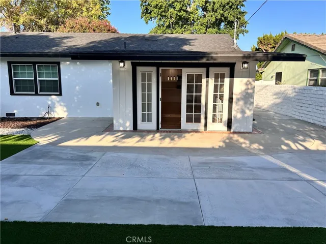 8541 Belmar Avenue, Northridge, California 91324