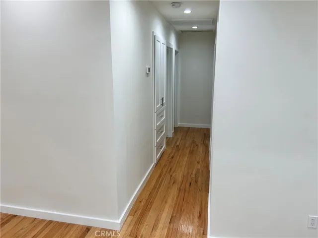 8541 Belmar Avenue, Northridge, California 91324