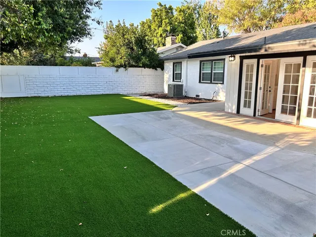 8541 Belmar Avenue, Northridge, California 91324