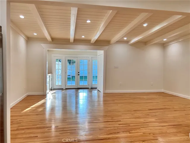 8541 Belmar Avenue, Northridge, California 91324