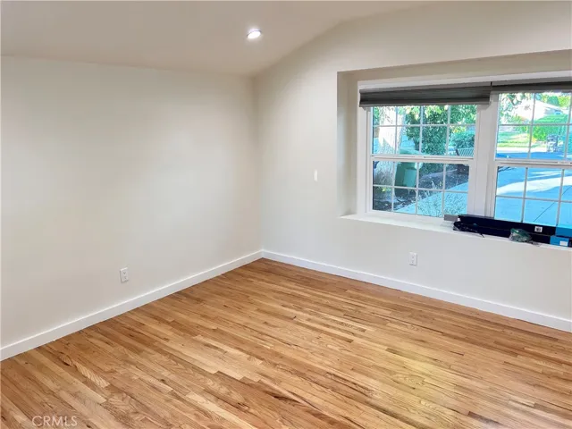 8541 Belmar Avenue, Northridge, California 91324