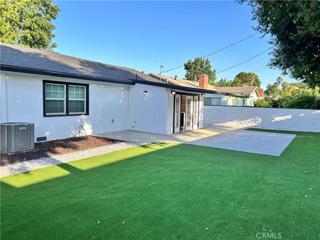 8541 Belmar Avenue, Northridge, California 91324