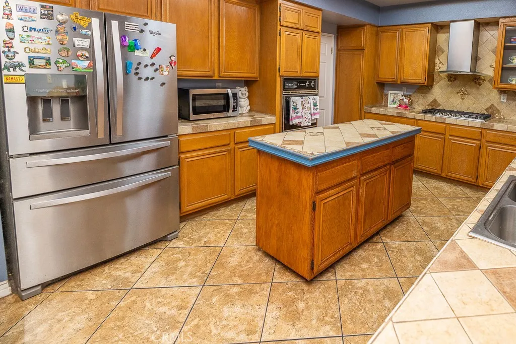 38010 San Mateo Avenue, Palmdale, California 93551 home-pic-6