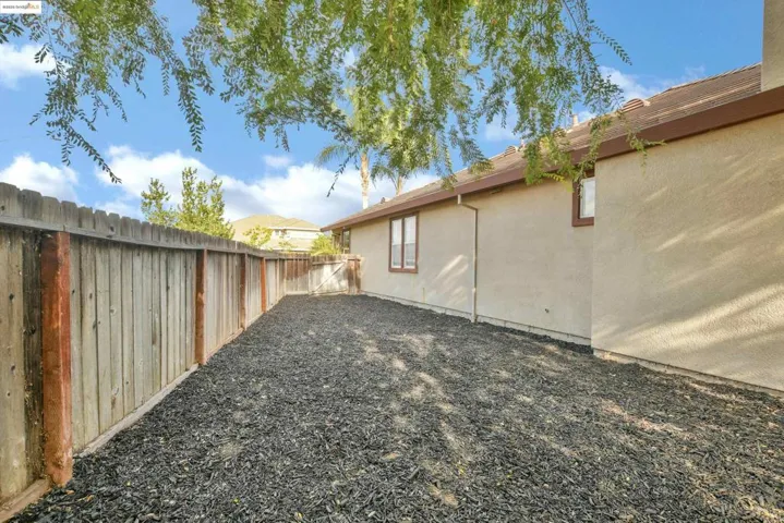 501 Lassen Way, Oakley, California 94561