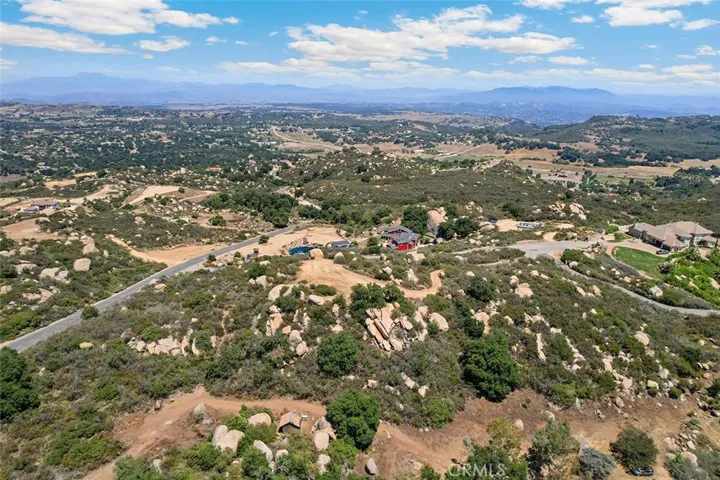 42125 Angels Peak Court, Murrieta, California 92562 — photo 5