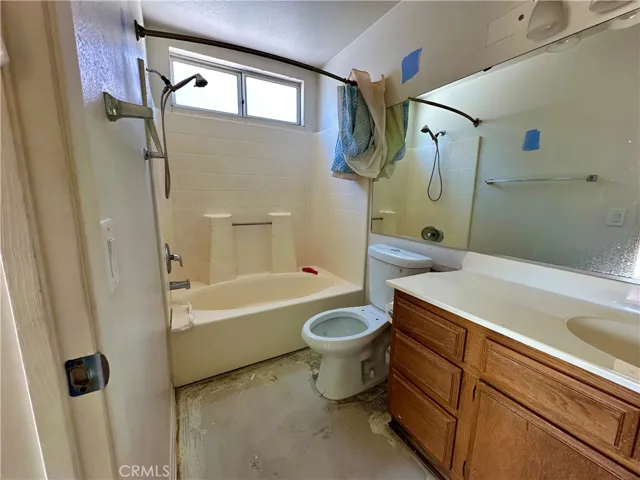 29784 Berea Road, Menifee, California 92584