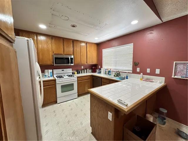 29784 Berea Road, Menifee, California 92584