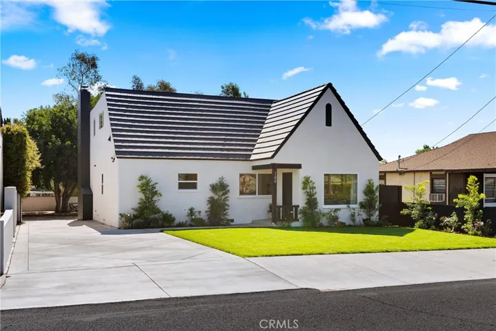 786 Carhart Avenue, Fullerton, California 92833