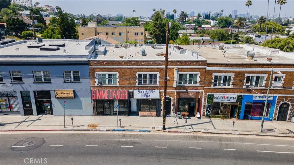 2506 W Sunset Boulevard, Los Angeles, California 90026 home-pic-1