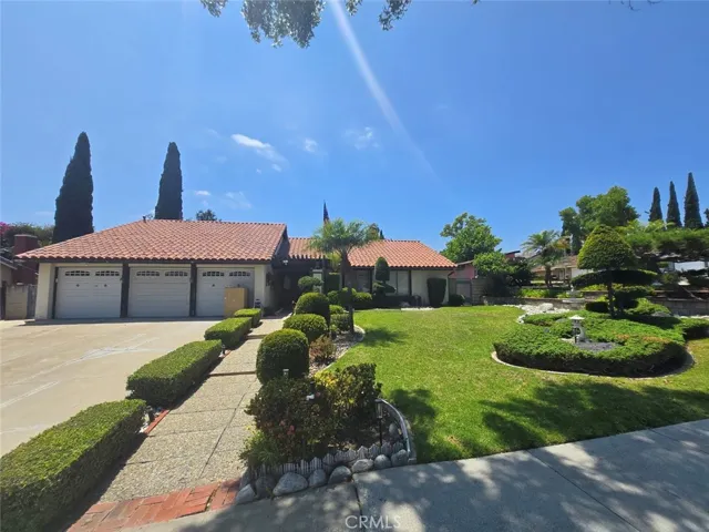 2125 Camino La Vis, Fullerton, California 92833