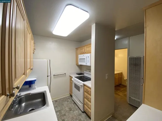 2730 Oak Road, Walnut Creek, California 94597