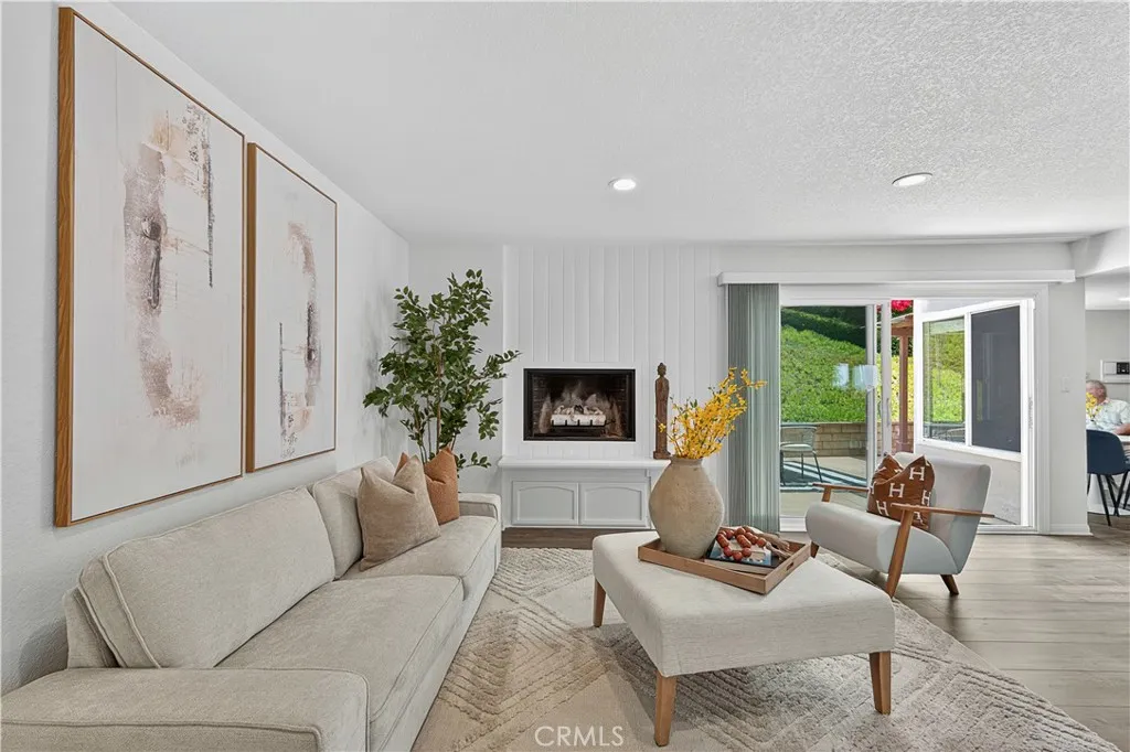 3807 Via Manzana, San Clemente, California 92673 home-pic-11