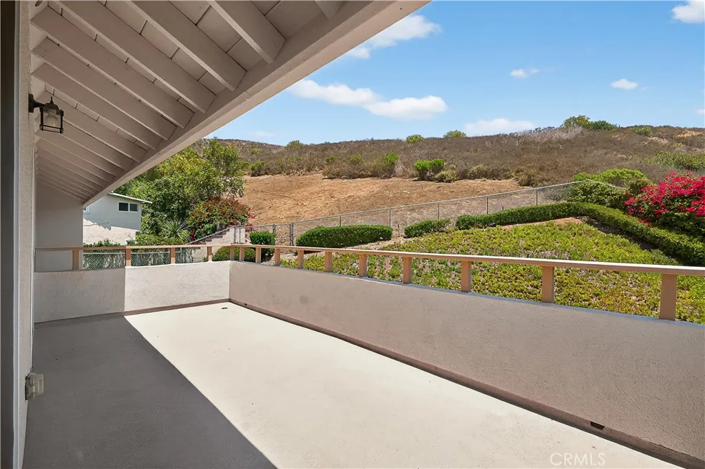 3807 Via Manzana, San Clemente, California 92673 home-pic-43