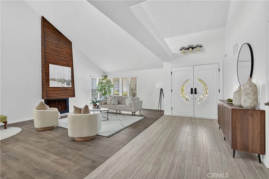 3807 Via Manzana, San Clemente, California 92673 home-pic-3